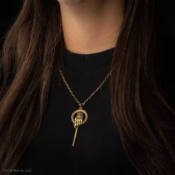 Hand Of The King Necklace