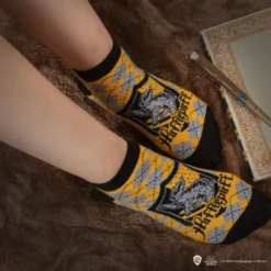 Set Of 3 Hufflepuff Ankle Socks -Cinereplicas Shop AnkleSocks Hufflepuff HarryPotter Lifestyle 1 4895205606654 scaled