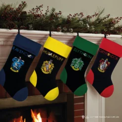 Gryffindor Christmas Stocking -Cinereplicas Shop ChristmasStocking HarryPotter Lifestyle 1 73b2d060 60ae 428a 83a9 91975ae3599f