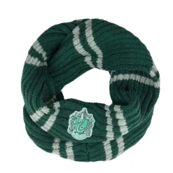 Slytherin Infinity Scarf -Cinereplicas Shop Infinity Scarf Slytherin HarryPotter Product 2