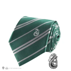 Cinereplicas Deluxe Slytherin Tie -Cinereplicas Shop Necktie Deluxe Slytherin HarryPotter Product 4 4895205600652edit scaled