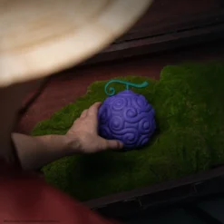 Squishy Gum-Gum Fruit -Cinereplicas Shop OP GumGum Fruit Squishy Lifestyle 2 4895205618985 CR2094 scaled