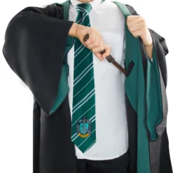 Kids Slytherin Robe 15 Kids Slytherin Robe -Cinereplicas Shop Robe Kids Slytherin HarryPotter Product 9