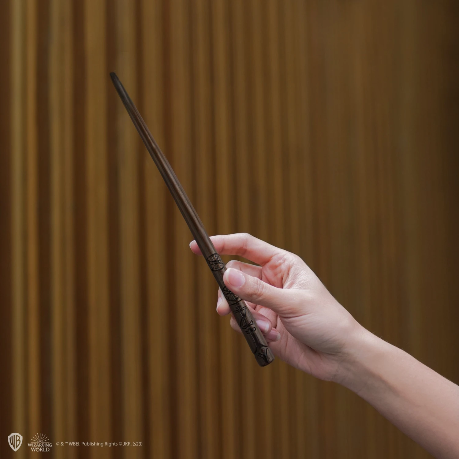 Cedric Diggory Wand Pen With Stand & Lenticular Bookmark 3 Cedric Diggory Wand Pen With Stand & Lenticular Bookmark