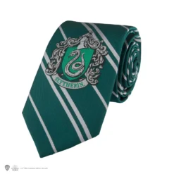 Adults Woven Crest Slytherin Tie -Cinereplicas Shop Woven Necktie Adult Slytherin HarryPotter Product 3 4895205603240edit scaled